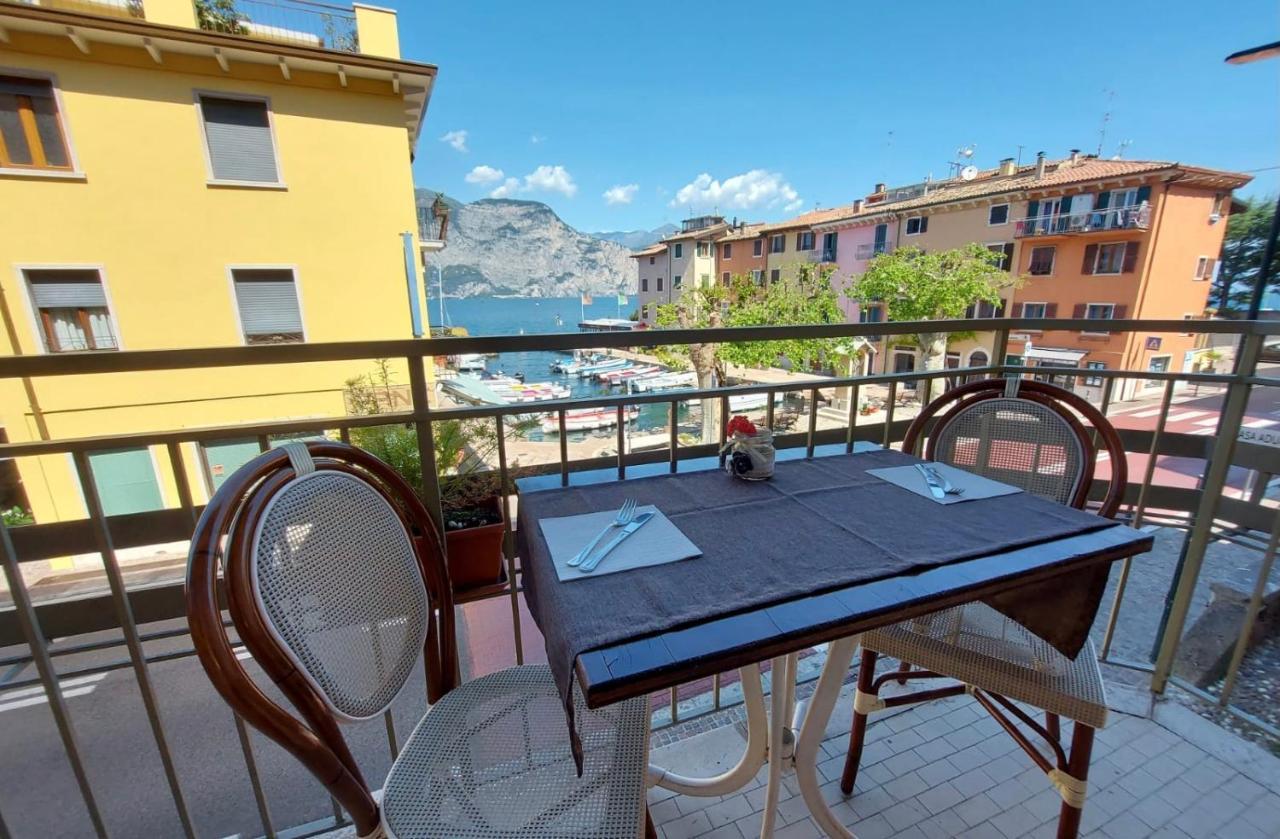 Hotel Sorriso Brenzone sul Garda Exterior foto