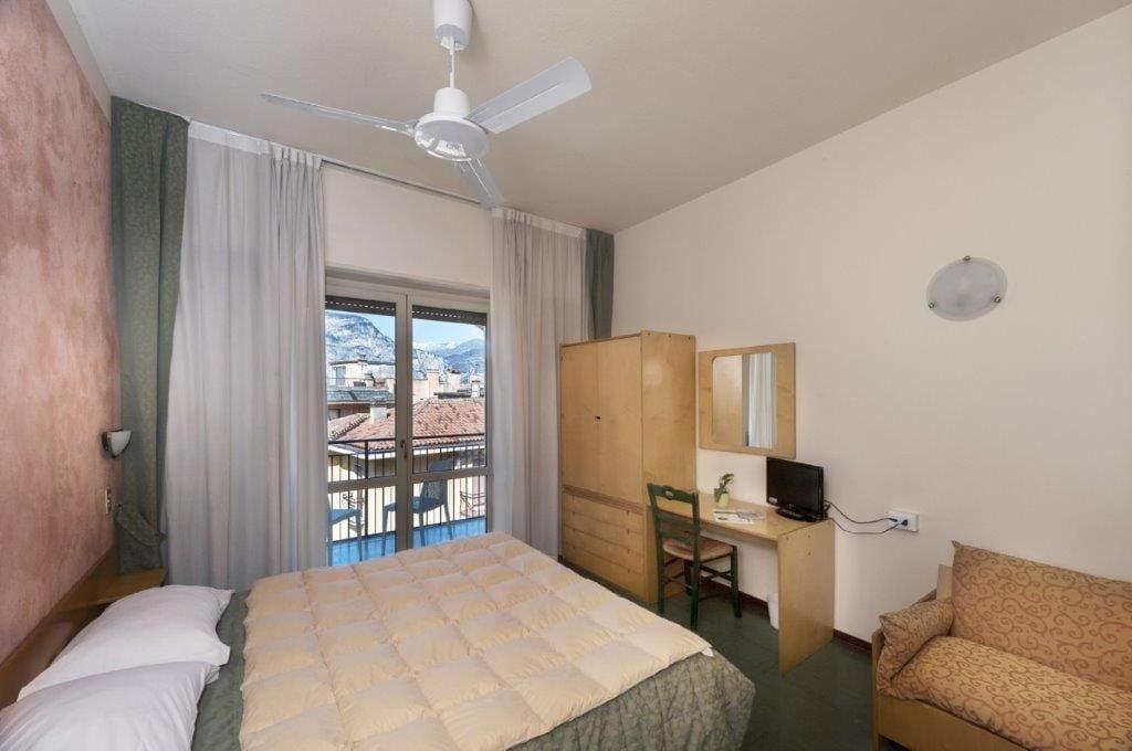 Hotel Sorriso Brenzone sul Garda Exterior foto